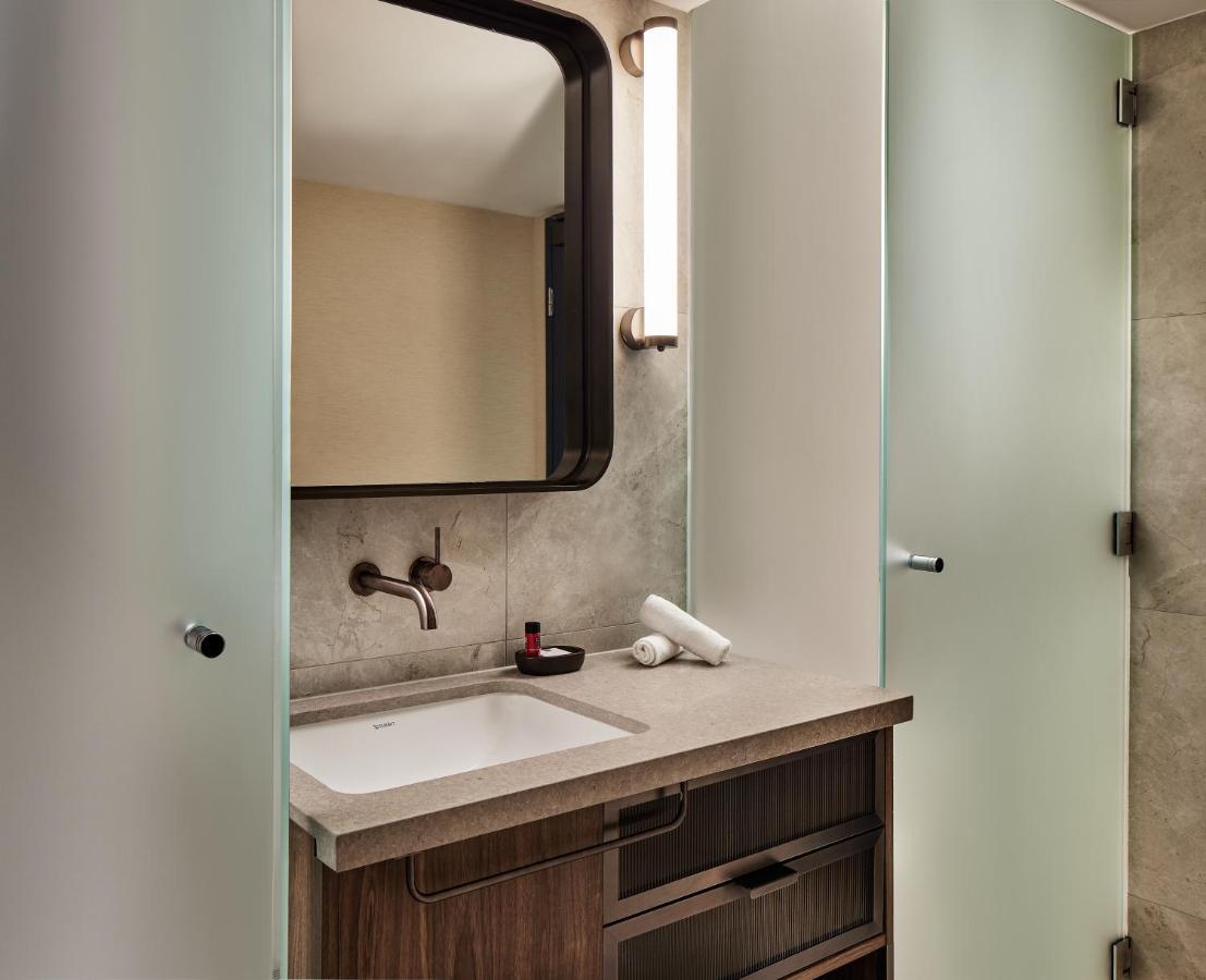 Aiden By Best Western Darling Harbour Sydney Exterior photo