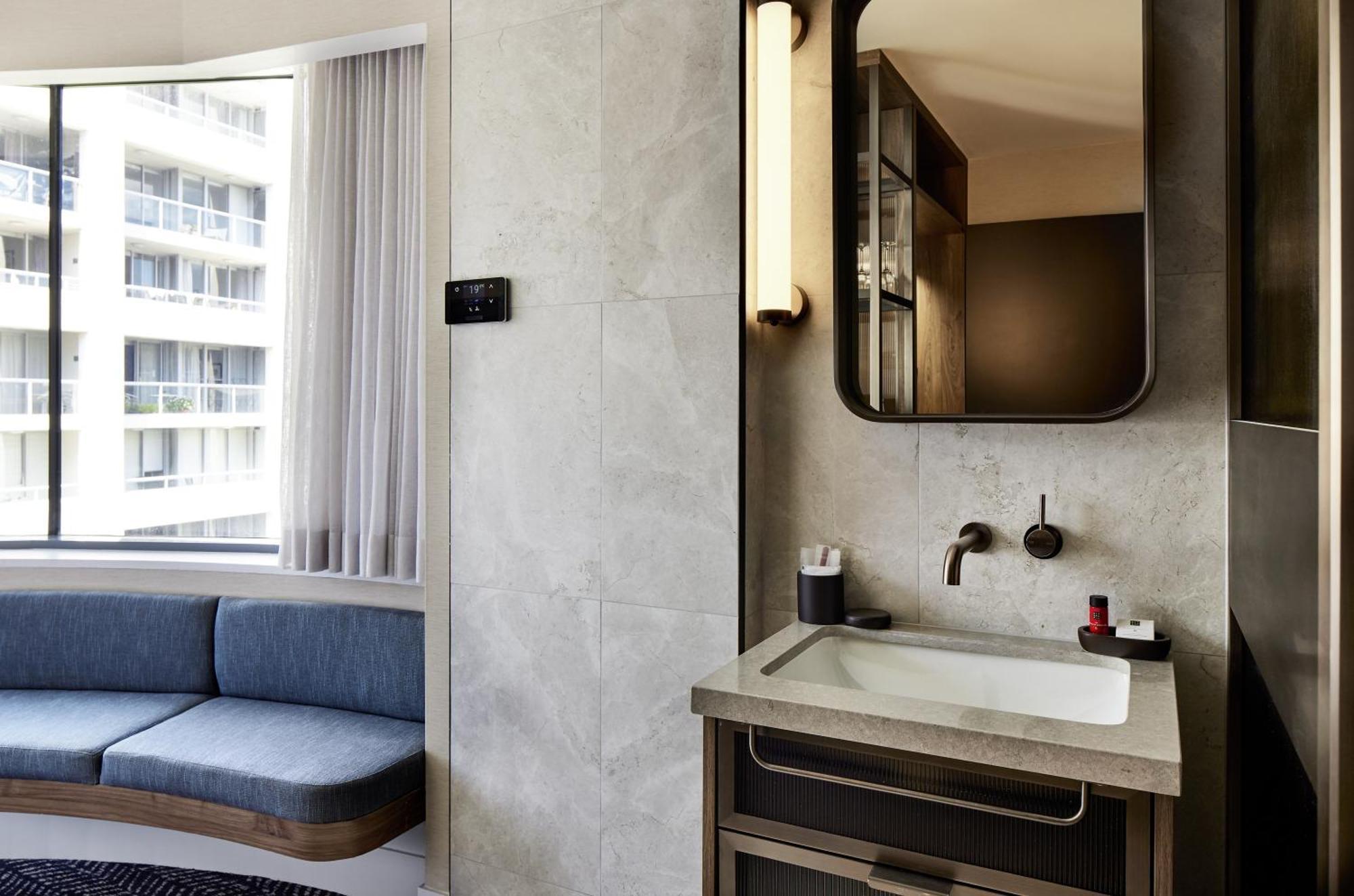 Aiden By Best Western Darling Harbour Sydney Exterior photo